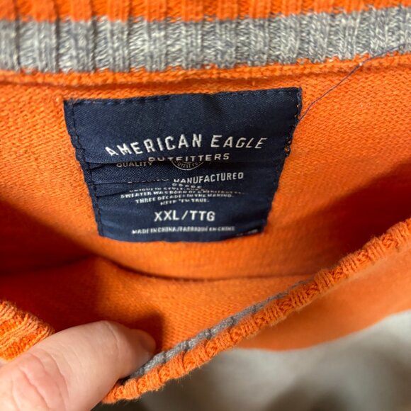 AE Split Color Sweater - Picture 2 of 2